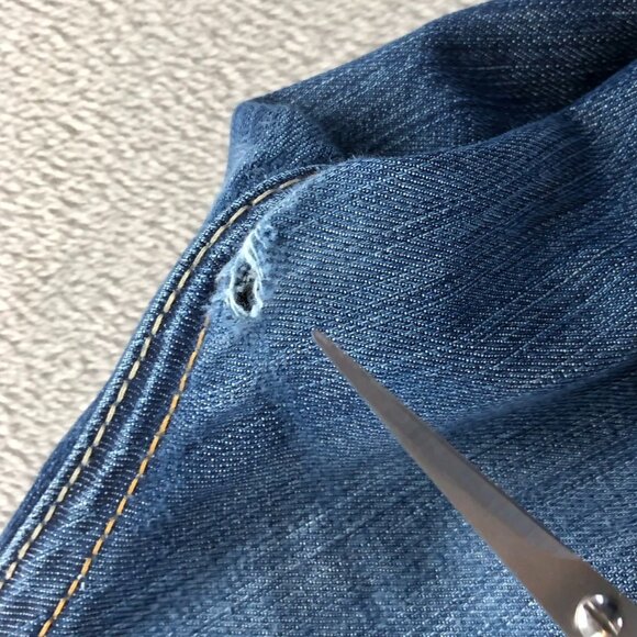 Ariat Mens Work Jeans Size 34/30 Flame-Resistant Low Rise M4 Boot Leg Cotton - Picture 5 of 16